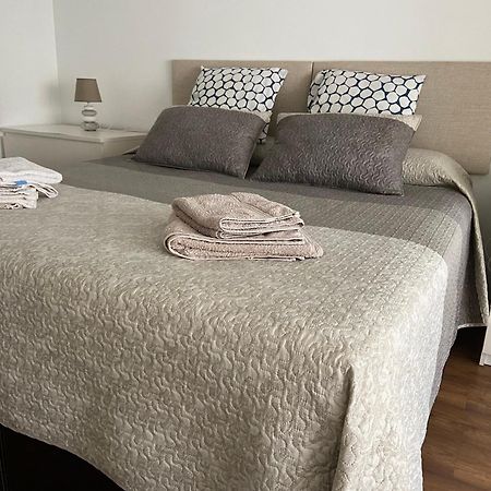 Rio Turia Apartment บาเลนเซีย ภายนอก รูปภาพ